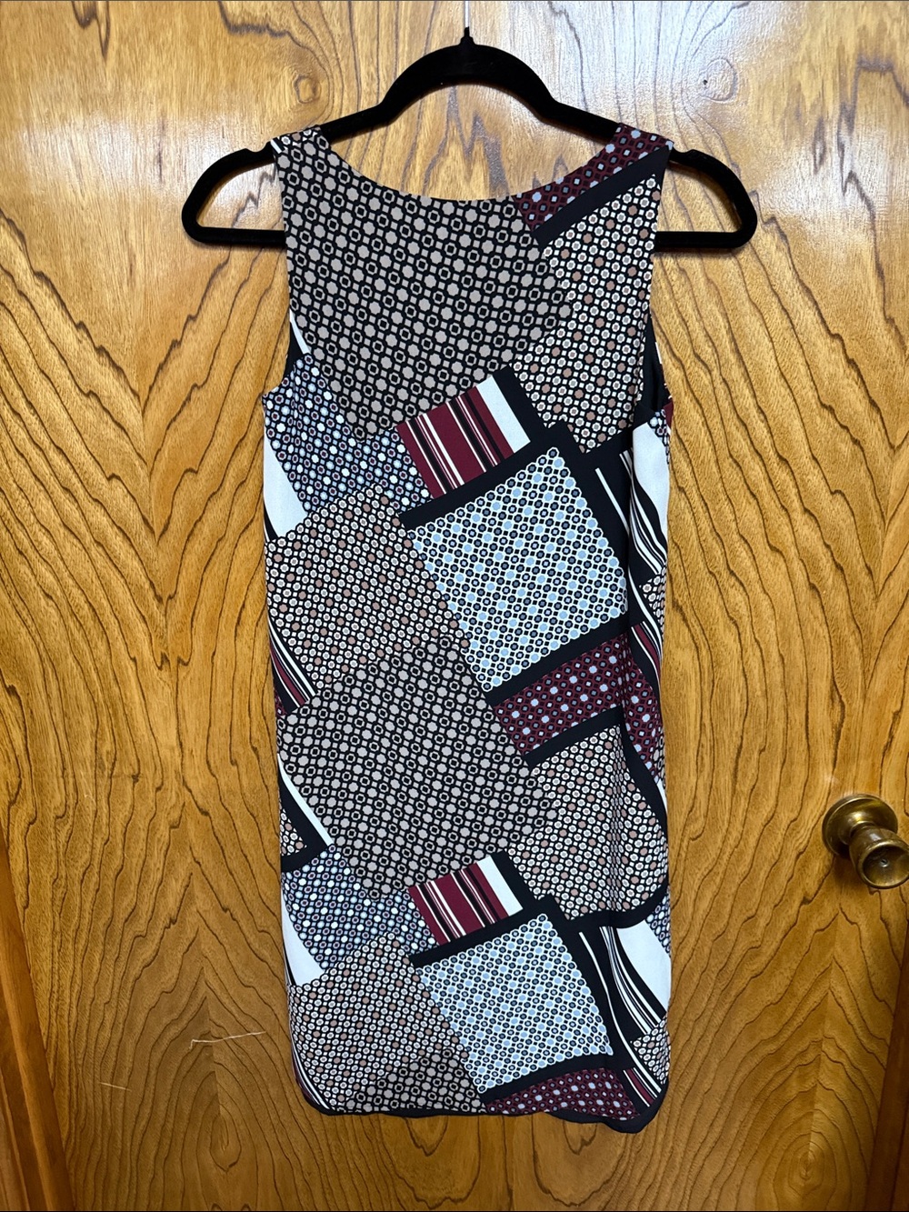 Bar III  XS Sleeveless Patchwork Print Sheath Dress in Black, White & Burgundy